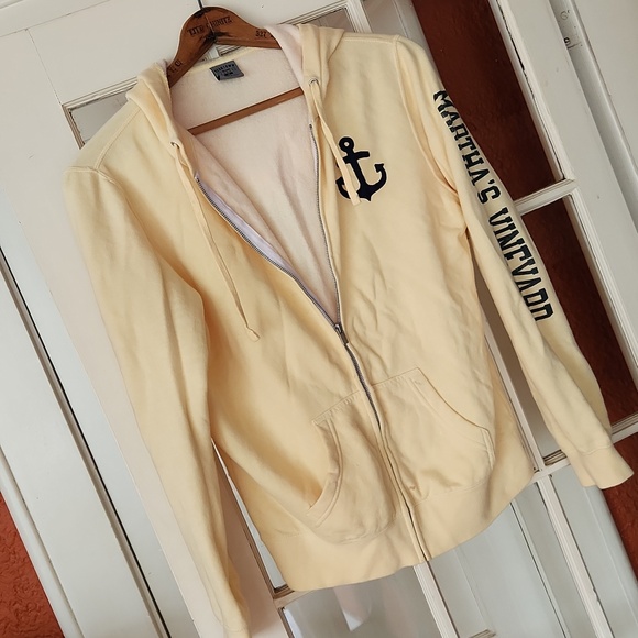 Beantown Tops - Martha's Vinyard Hoodie